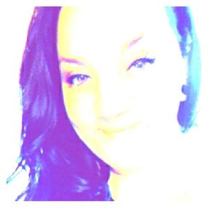 Meet your Posher, Mae linn